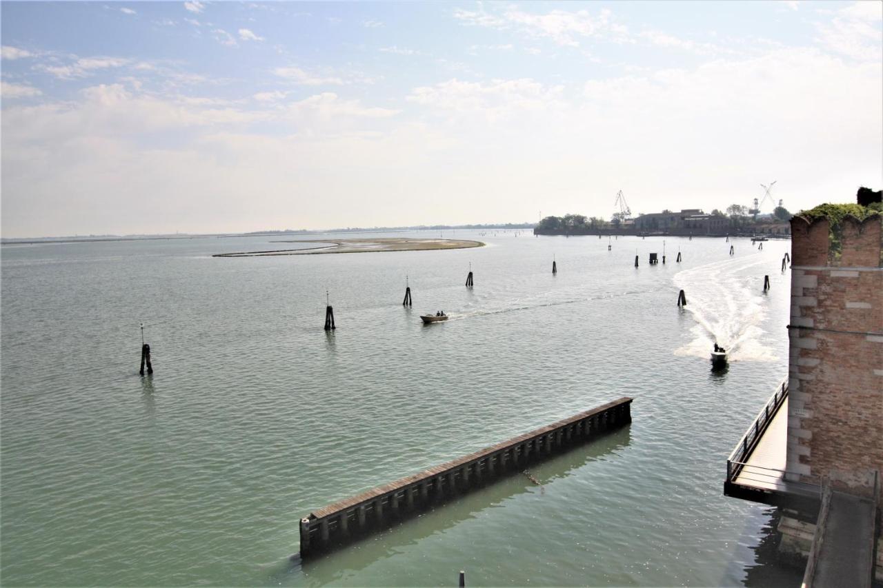 Ca' Monica Panoramic-Canal View, Biennale Венеция Экстерьер фото