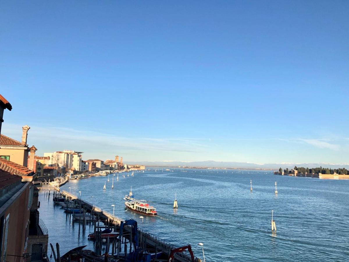Ca' Monica Panoramic-Canal View, Biennale Венеция Экстерьер фото