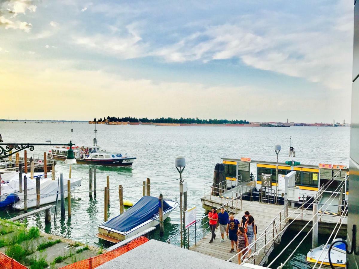 Ca' Monica Panoramic-Canal View, Biennale Венеция Экстерьер фото
