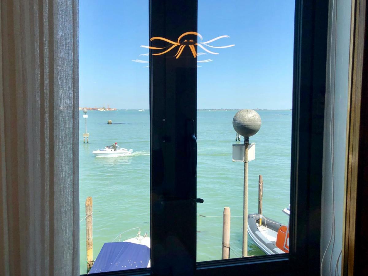 Ca' Monica Panoramic-Canal View, Biennale Венеция Экстерьер фото